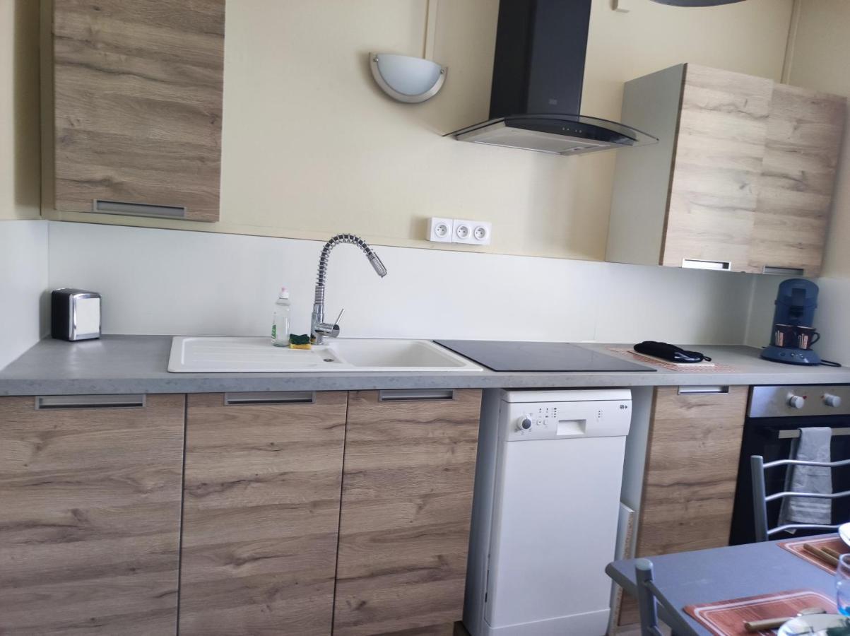 Studio - Meuble Tourisme, Trois Etoiles - 34 M2 Refait A Neuf- Residence Mâcon المظهر الخارجي الصورة